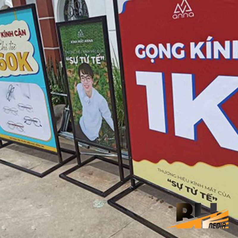 Mẫu bảng hiệu đứng đẹp